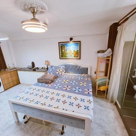 Homestay Hostel Apartment Minh Loc Ho Chi Minh-staden Exteriör bild